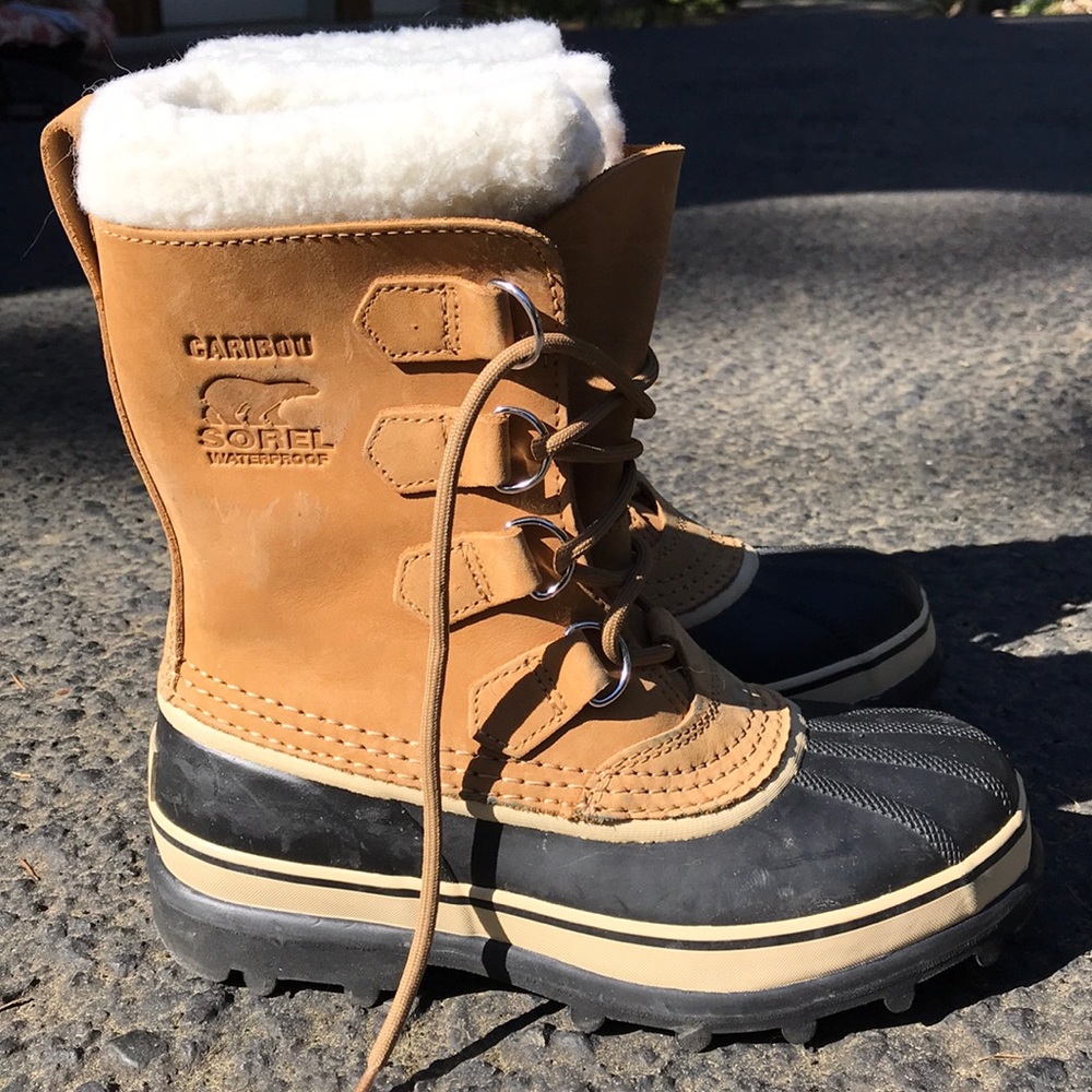 Women’s Sorel Caribou Boot size 7.